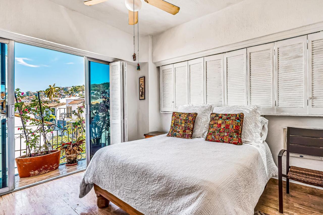 Malecon Beach Side Downtown Condo 푸에르토 발라타 외부 사진